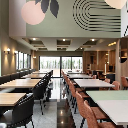 Отель Slim Curitiba Alto Da XV Экстерьер фото